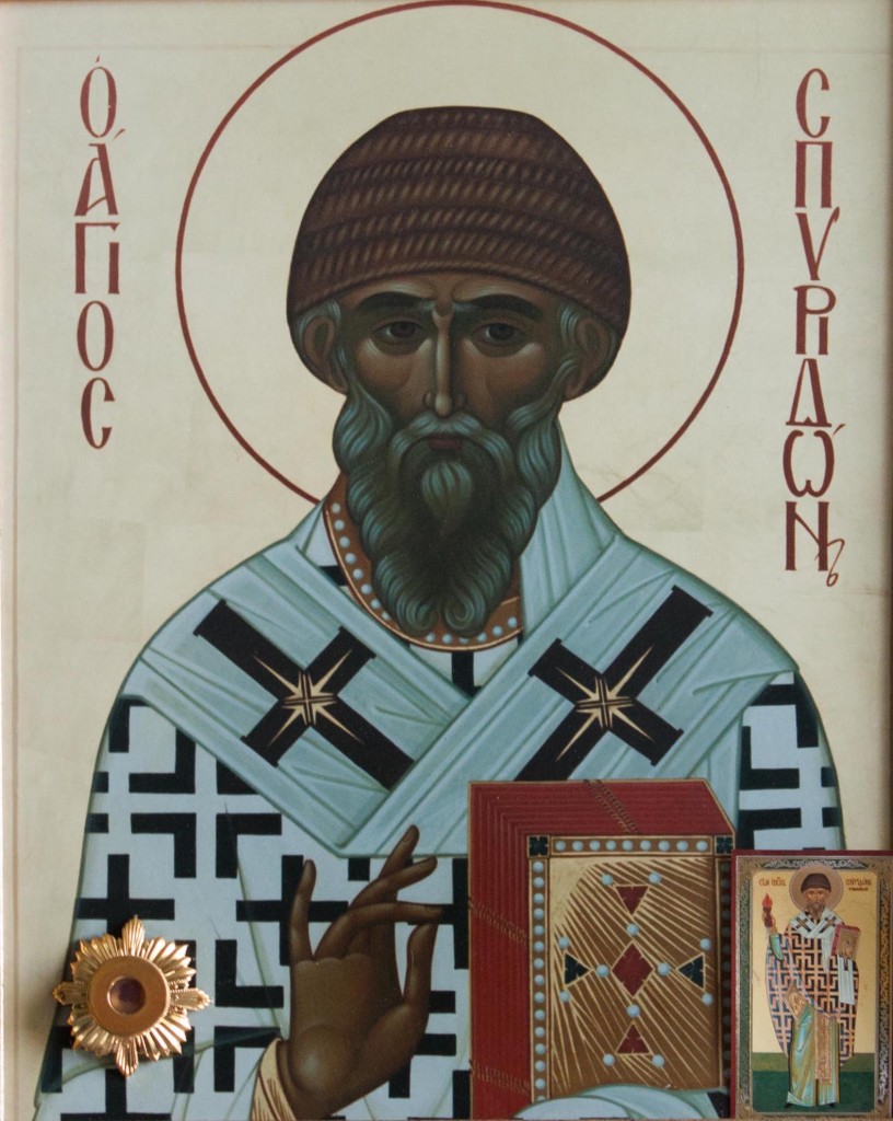 Икона святителя Спиридона Тримифунтского с частицей его облачения