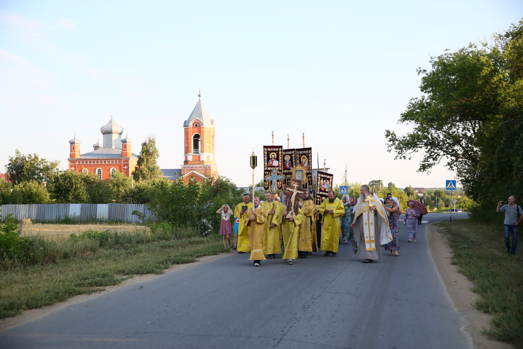 крутые хутора храм